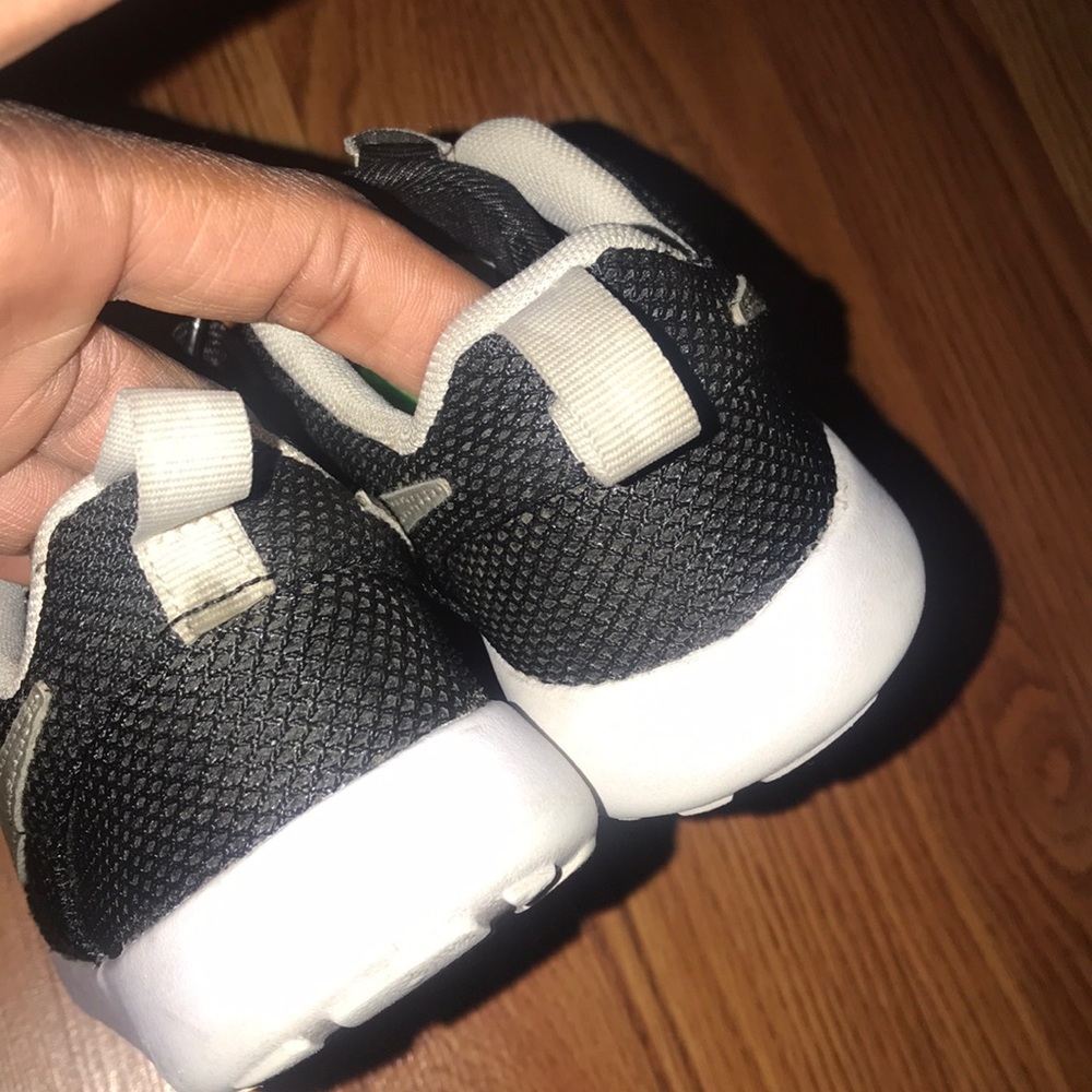 🐼NIKE ROSHE - Picture 4 of 7